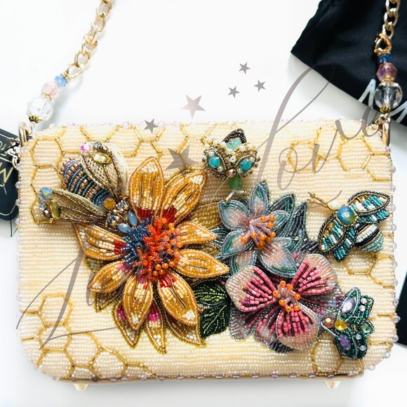 MARY FRANCES Garden Buzz Honeycomb & Winged Creatures Beaded Shoulder Bag NWT - Picture 3 of 9